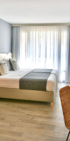 IHOTEL
