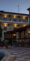 ILIOS HOTEL