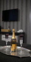 Imbriani Guest House & Suites