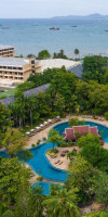 The Green Park Resort