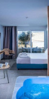 INFINITY BLUE BOUTIQUE HOTEL & SPA (Adults Only + 16 Y.O)