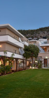 Iraklis Apartments Stalis