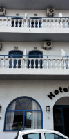 Iro Hotel