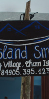 Island Smiles Homestay