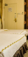 Jayleen 1918 Hotel