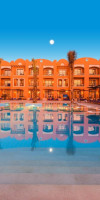 Lichnos Beach Hotel & Suites