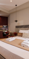 JOLLY SUITES