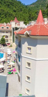 JULIAN FOREST SUITES