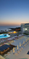 King Evelthon Beach Hotel & Resort