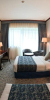 Knight Armour Hotel