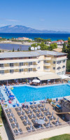 Koukounaria Hotel & Suites