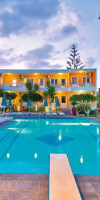 KOUKOURAS & LIA APARTMENTS