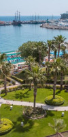 L'Ancora Beach Hotel