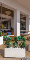 Las Arenas Hotel