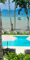 Last Frontier Beach Resort-Adults Only