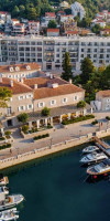 Lazure Hotel & Marina