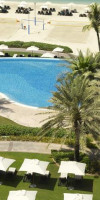 Le Meridien Mina Seyahi Beach Resort & Marina