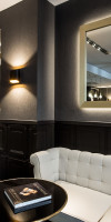 Le Parisis Hotel
