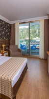 LETOILE BEACH HOTEL