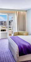 Leva Hotel and Suites, Opposite Downtown