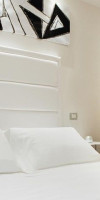 LHP SUITE POSILLIPO