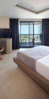 LIU RESORTS
