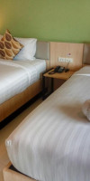 Louis' Runway View Hotel - SHA Extra Plus