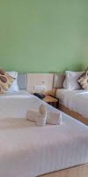 Louis' Runway View Hotel - SHA Extra Plus