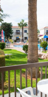 Loutsiana Deluxe Apartments