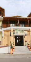 Madouri Hotel