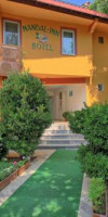 Mandal-Inn Hotel