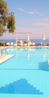 Maranton Beach Hotel