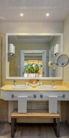 Mauricia Beachcomber Resort & Spa