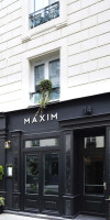 Maxim Folies