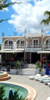 Megara Hotel 