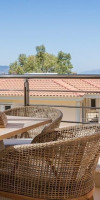 Meliti Waterfront Suites