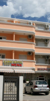 Mena