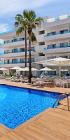 Metropolitan Juka Playa Aparthotel