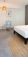 Mimosa Hotel