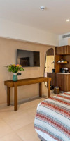 MINOS AMBASSADOR ALL SUITES & SPA Adults only 16+