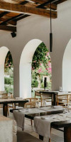 MINOS BEACH ART HOTEL