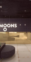 MOOONS