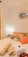 MUSIC APARTMENT