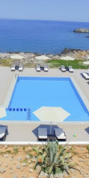 Nanakis Beach Apartments