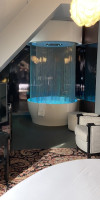 NEW Hotel Republique
