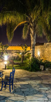 Nikis House