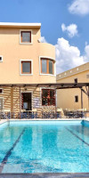 NIROS BEACHFRONT APART HOTEL