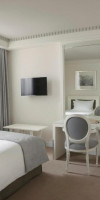 NJV Athens Plaza