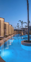 NOBLE HOTEL & SUITES
