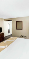 Novotel London West